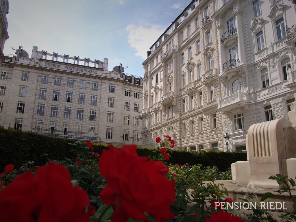 Pension Riedl Wien Ngoại thất bức ảnh