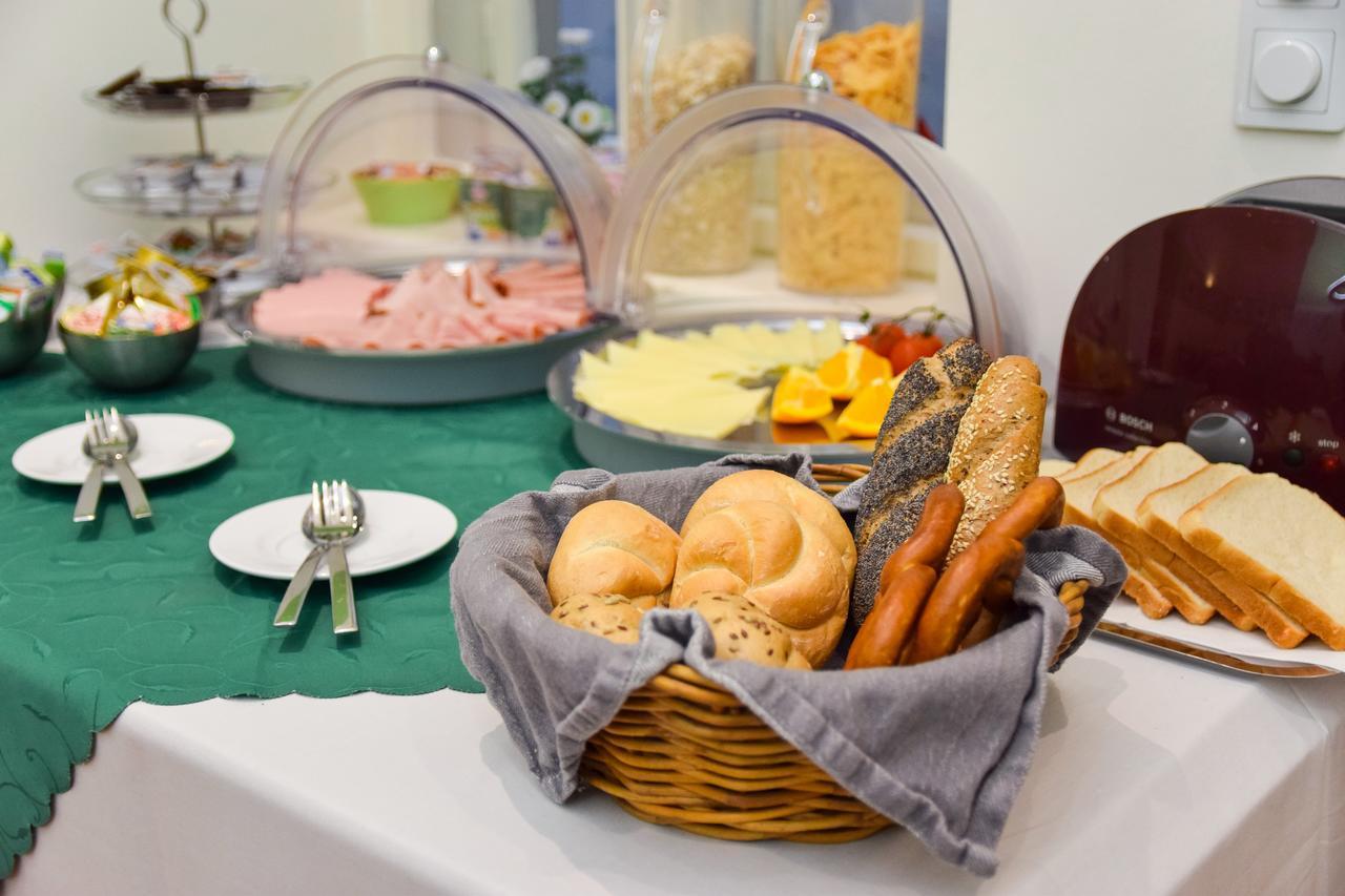 Pension Riedl Wien Ngoại thất bức ảnh