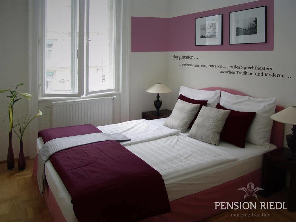 Pension Riedl Wien Ngoại thất bức ảnh